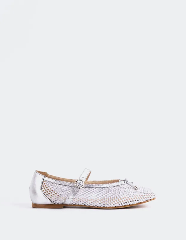 Starflower Silver Leather sold by L'Intervalle