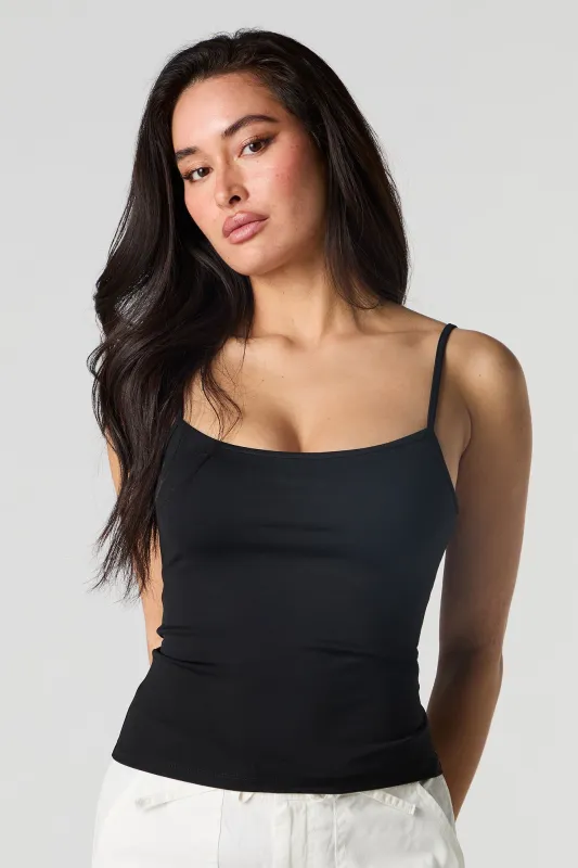 Camisole profilée à encolure dégagée sold by Urban Planet
