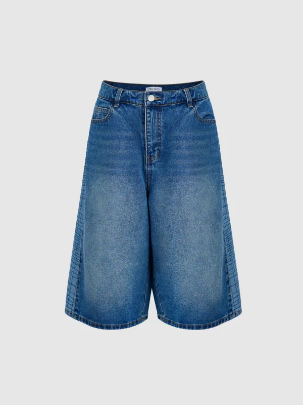 Oversized Knee-Length Denim Jeans sold by Urban Revivo