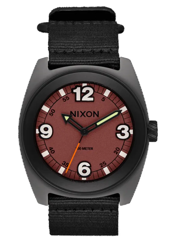 Nixon Clutch 42 - GUNMETAL/HOT SAUCE sold by Sun Diego Boardshops