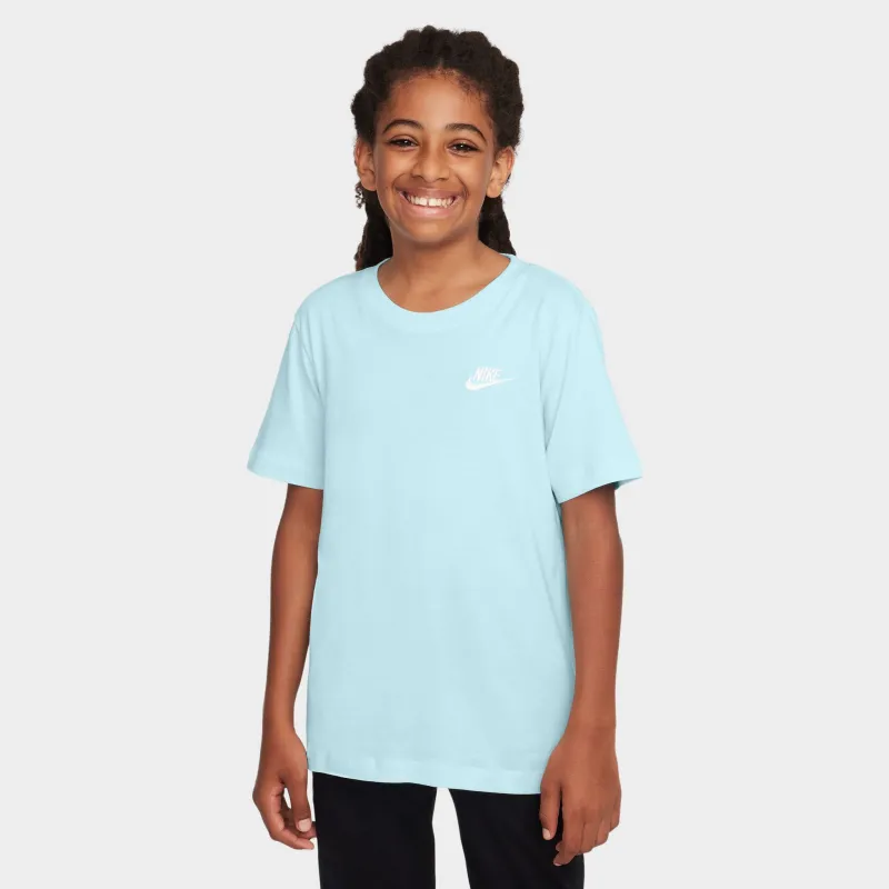Nike Sportswear Juniors' T-Shirt / Glacier Blue sold by JD Sports