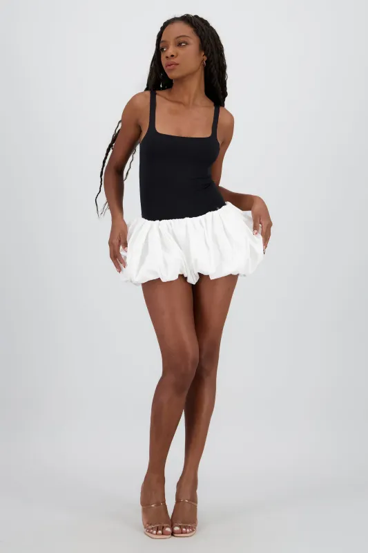 Falda mini globo sold by Shasa