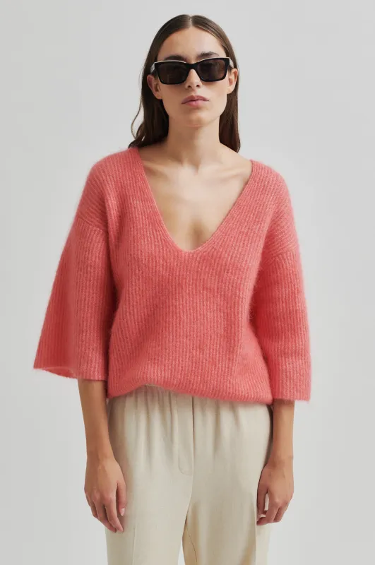 Andrea Knit SS sold by Second Female