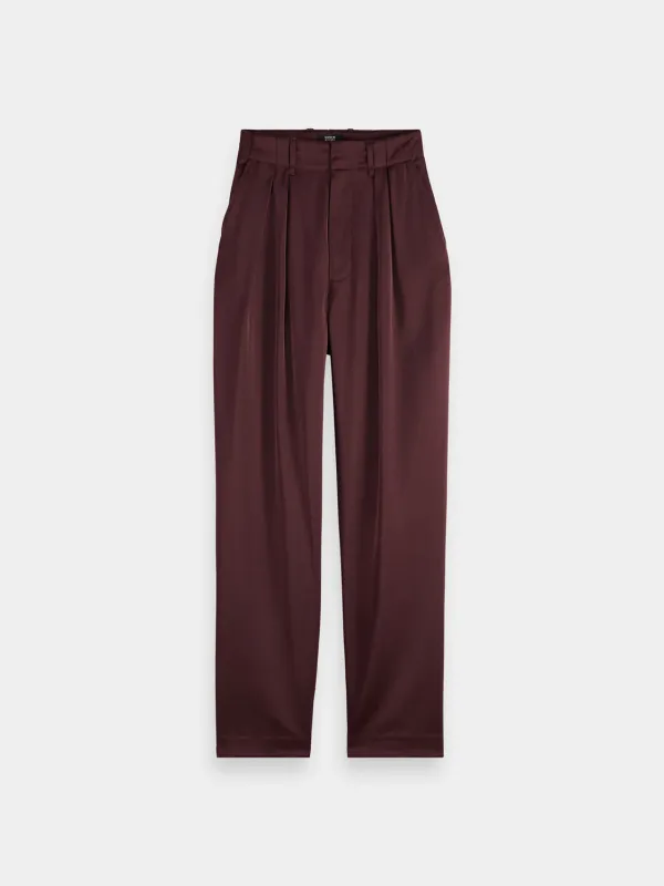 Faye tapered pants sold by Scotch and Soda