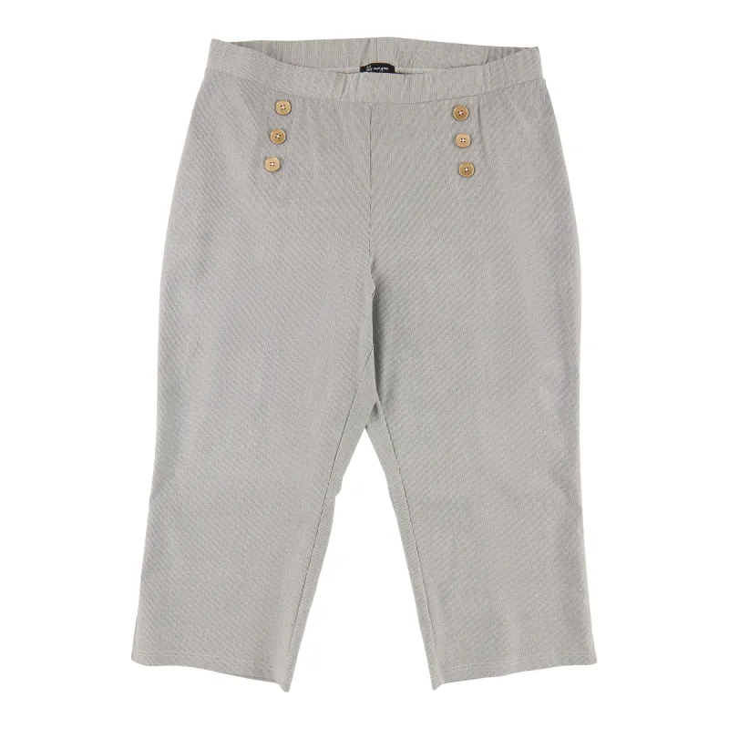 lily morgan Women's Plus Cropped Pants sold by Giant Tiger