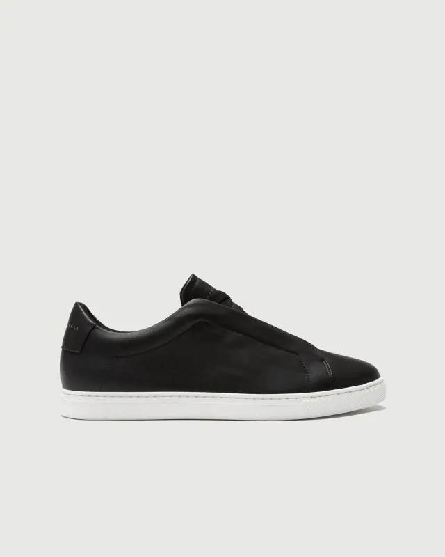 Low 1 Laceless | Black sold by Oliver Cabell