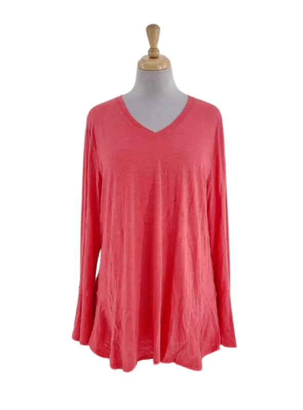LACE BUTTON FLARE SLEEVE TOP sold by FBO