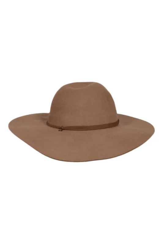 Sunday Afternoons Womens Vivian Hat sold by Out&Back Outdoor