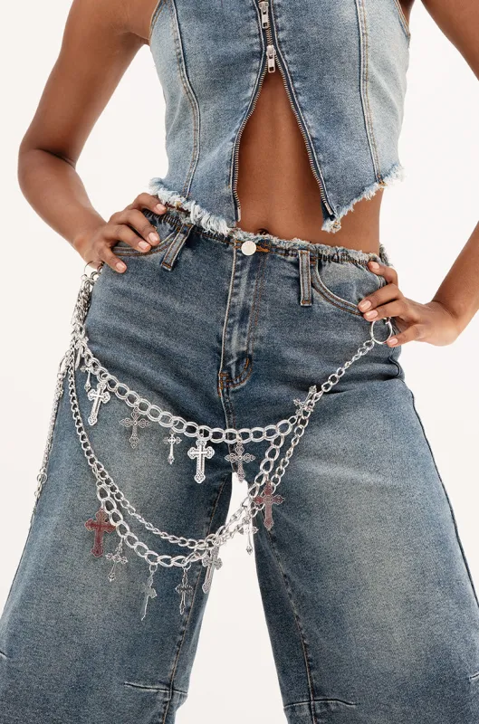 ULTIMATE CROSS CHAIN BELT sold by AKIRA