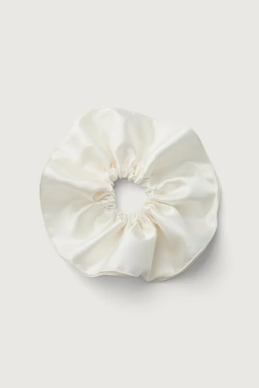 CLASSIC SCRUNCHIE sold by OAK AND FORT