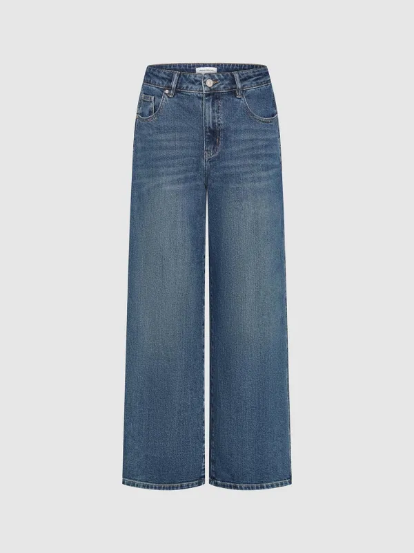 Denim Jeans sold by Urban Revivo