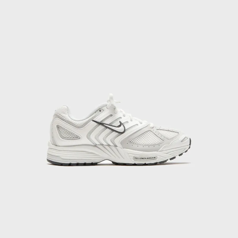 Nike WMNS Air Pegasus 2K5 - Summit White / Photon Dust / Anthracite sold by Kith