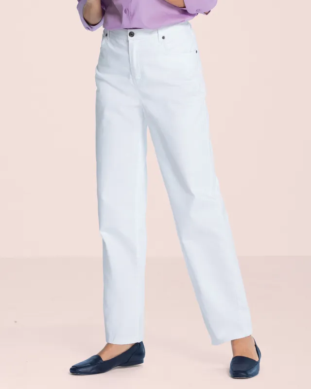 Appleseeds Women's DreamFlex Color Comfort-Waist Relaxed Straight Leg Jeans - White - 18PS - Petite Short sold by Buff