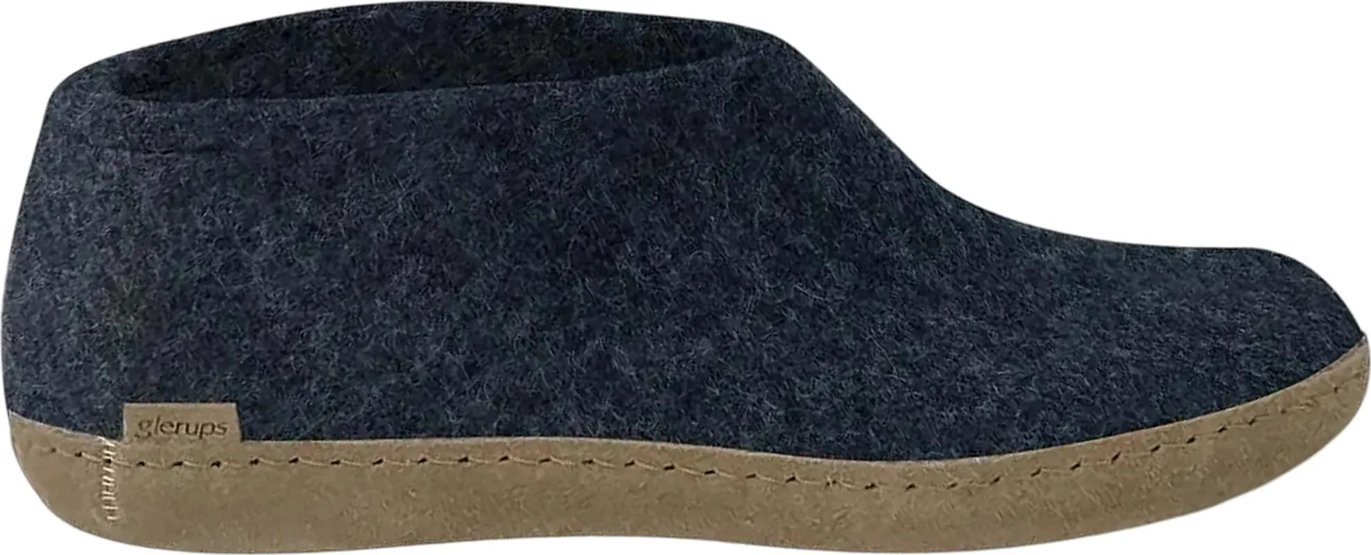 Leather Sole Shoes - Unisex|-|Souliers à semelle en cuir - Unisexe sold by Altitude Sports