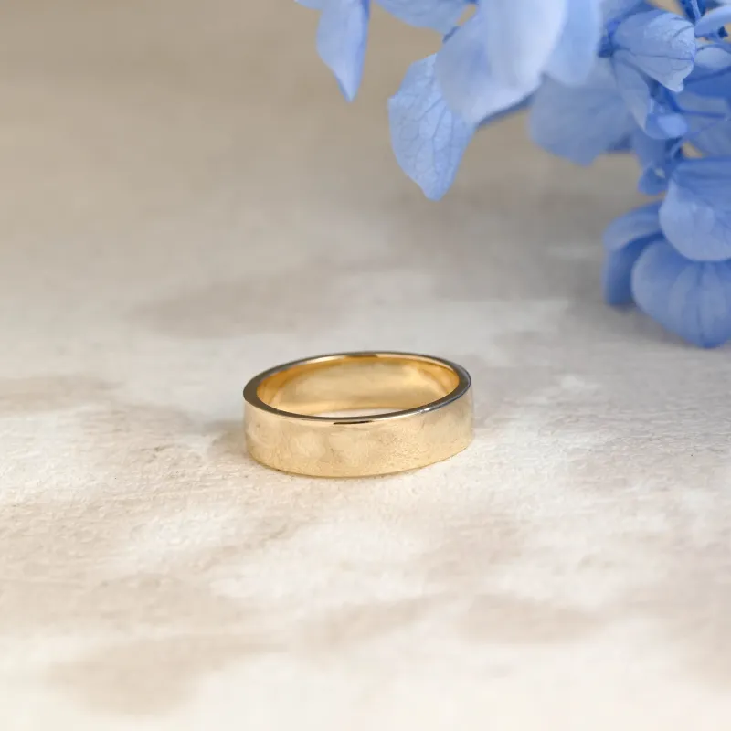 Solid Gold 5mm Plain Comfort Fit Band Unisex Ring sold by Causyou