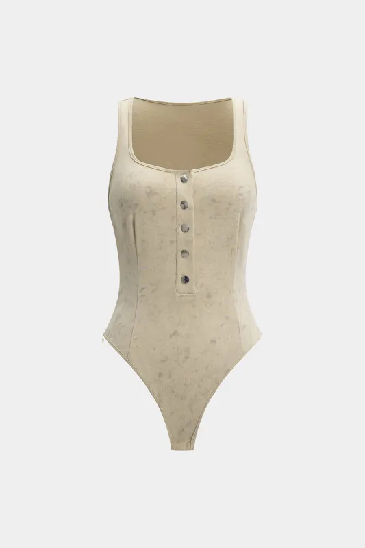 Knap ærmeløs bodysuit sold by Micas