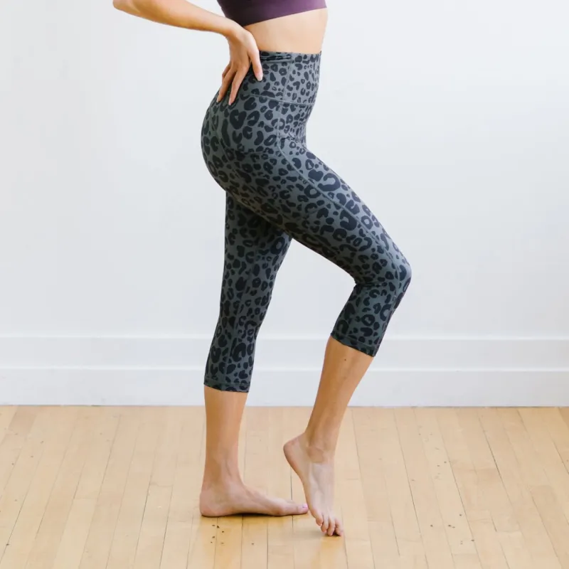 Capris - 20'' - Grey Leopard | MT SPORT sold by Maven Thread
