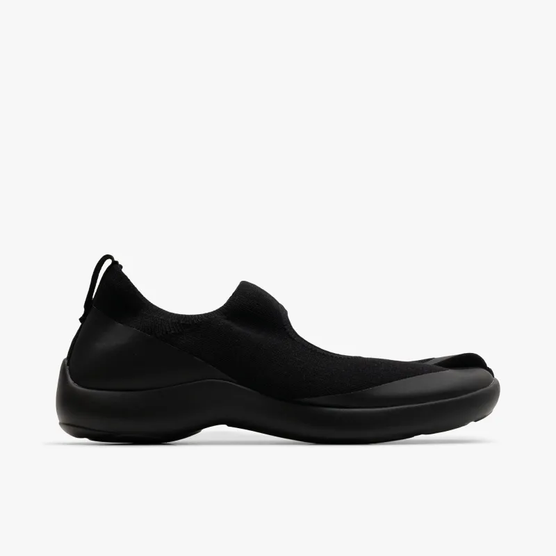 Tabi Sandal Black sold by Livestock