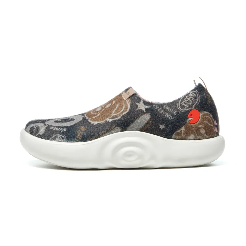 Kissing Bear II Toledo X Women sold by UIN Footwear