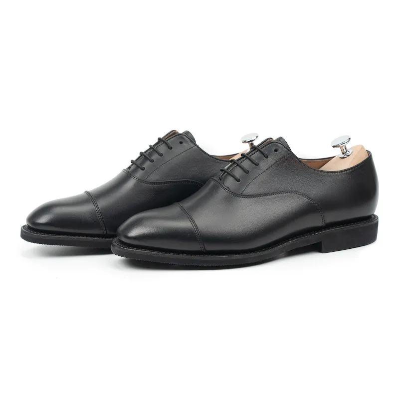 514150 - BLACK SILKCALF - E sold by Meermin