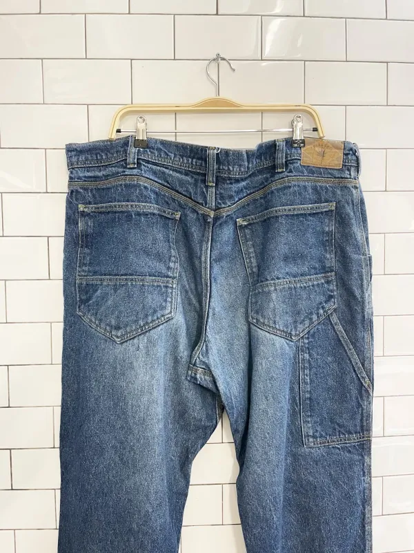 patagonia carpenter jeans sold by Good Market Thrift Store