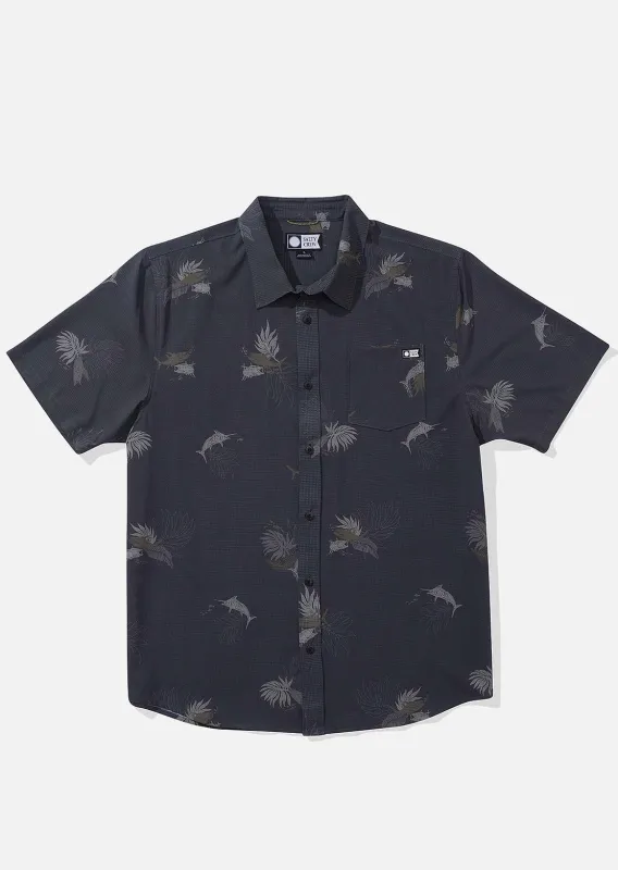 Salty Crew Men's Breezer Perf Tech Woven Button Up Shirt sold by Prfo