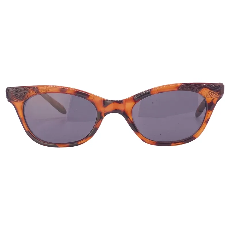 SERENE Classic Sunglasses sold by Giant Vintage