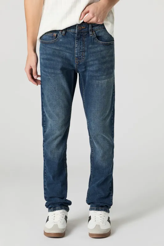 Jean ajusté en denim extensible délavé foncé sold by Urban Planet